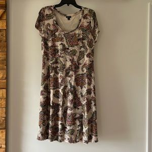 RELATIVELY short sleeve dress, tan with multi colored design